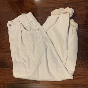 white/cream zara jeans